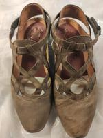 2 Paar Think Schuhe für eigene Einlagen Gr 39,5+40 Saarland - Quierschied Vorschau
