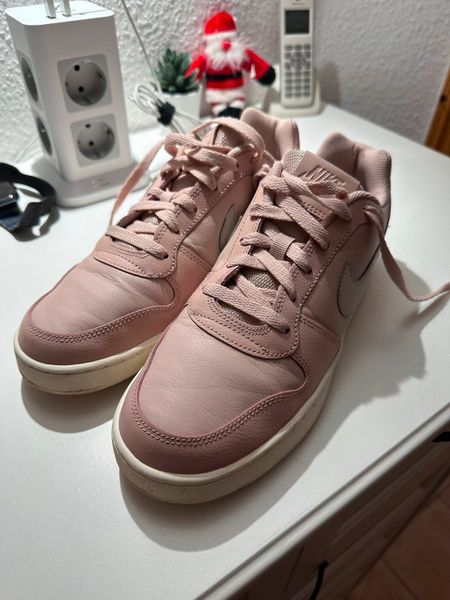 Nike ebernon top low rosa