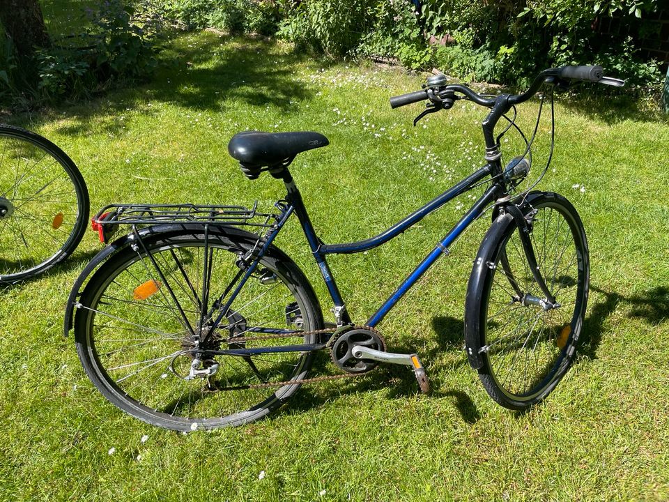 Damenrad 28 Zoll der dänischen Marke Smith an Bastler in Weyhe