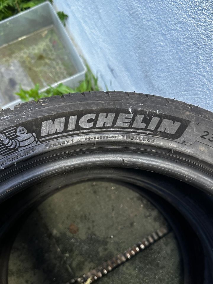 2x 235/45 ZR 18 98Y Michelin Sommerreifen Pilot Sport 4 in Essen