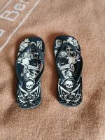 Coole Flipflops mit Skulls Schleswig-Holstein - Lütjenburg Vorschau