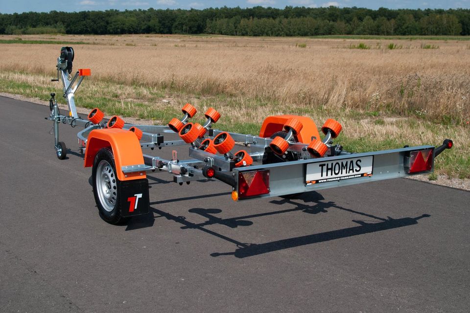 500 kg Bootsanhänger Trailer Multiroller 100 km/h Zulassung NEU in Weilerswist