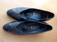 Schuh Pumps Damenschuh Halbschuh Leder Gr. 5,5 38 neuw schwarz Bayern - Gröbenzell Vorschau