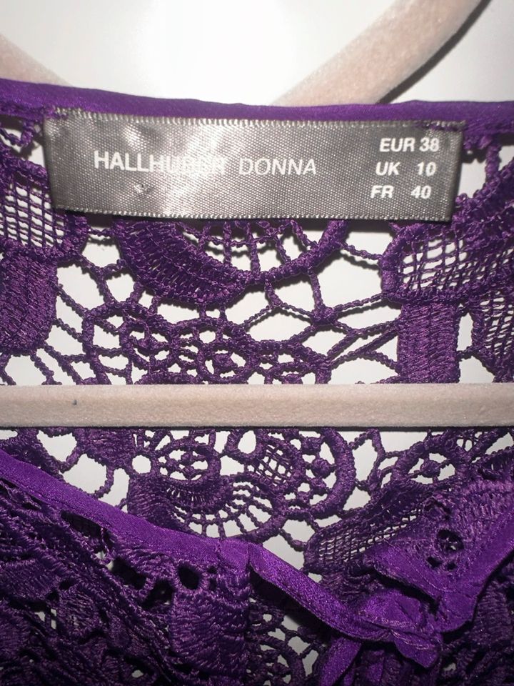 HALLHUBER BLUSE DONNA MIT SPITZE GR. 38 lila /flieder in Bad Zwischenahn