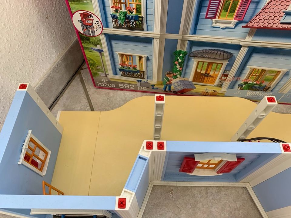 Playmobil Dollhouse 70205 & Extra Etage 9849 in Merseburg