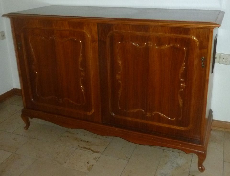 Musiktruhe, Kommode, Konzertschrank, Sideboard, Möbel in Seevetal