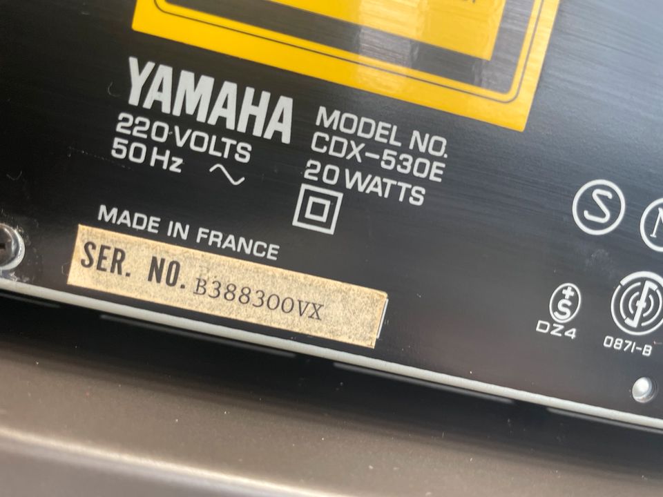 Yamaha Verstärker + CD Player in Enkirch