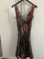 Desigual Kleid Gr. M 38 super Zustand NP 119,- Euro Nordrhein-Westfalen - Moers Vorschau