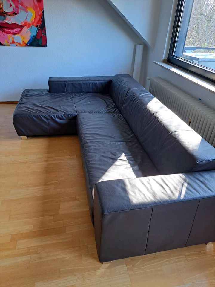 Heute 250Euro Ledersofa Ledercouch Braun ausziehbar Schlafunktion in Mettmann