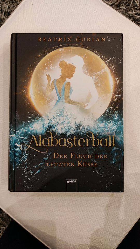 Alabasterball - Beatrix Gurian in Laupheim