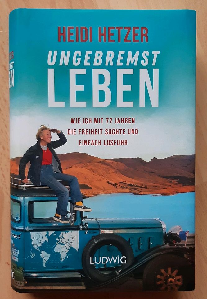 Ungebremst leben * Heidi Hetzer * in Hamburg