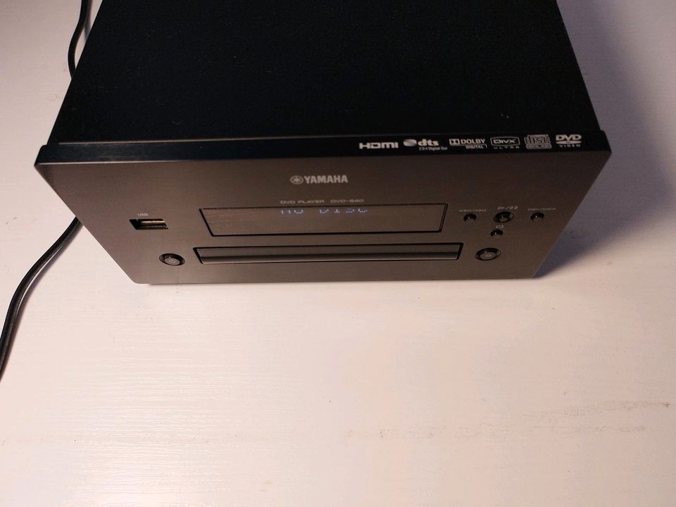 Pianocraft 840 DVD Player HDMI in Hamburg