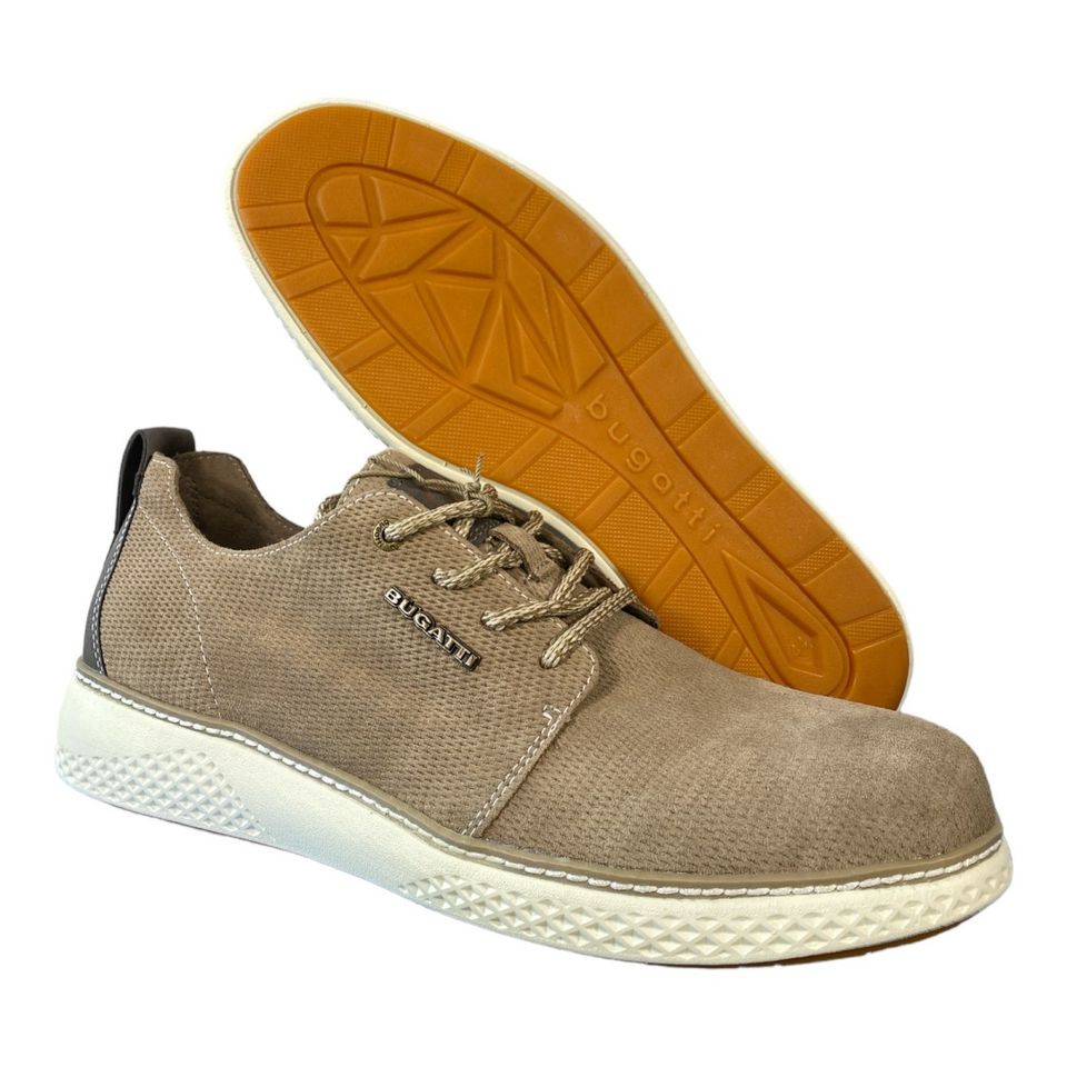 Bugatti Herren Leder Sneaker / Schuhe Gr. 44 Taupe Leder in Barsbüttel