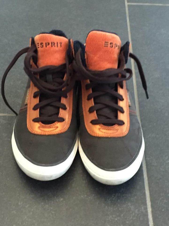 Esprit Turnschuhe Sneakers  in braun orange in Größe 37 in Krefeld