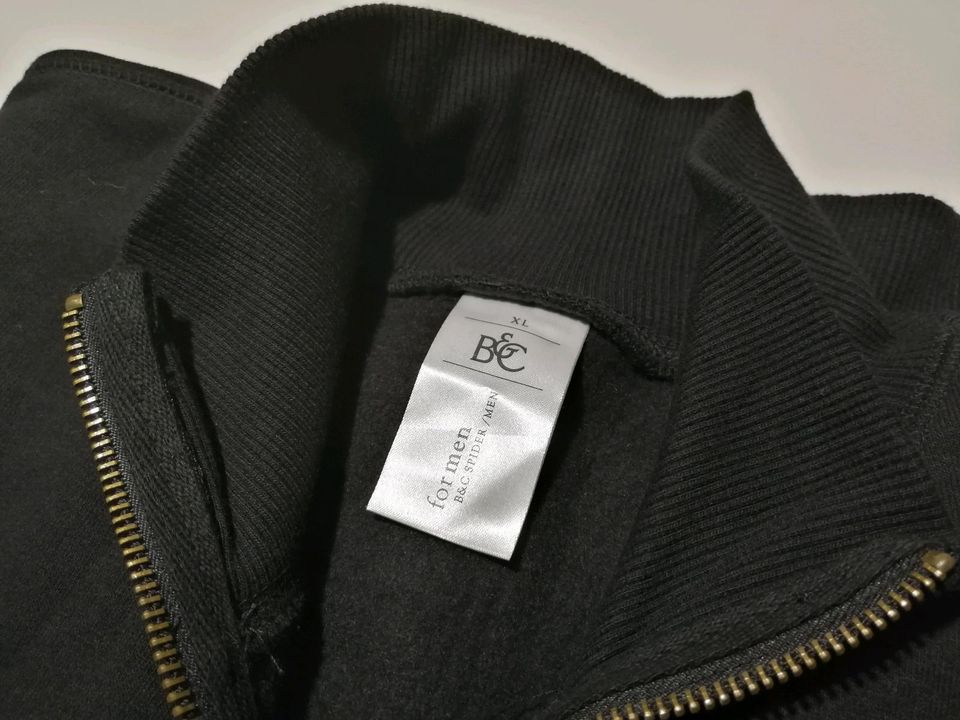 Sweatjacke schwarz Schiller Sehnsucht Gr. XL NEU in Dresden