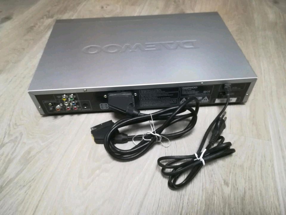 DAEWOO DVD-Player Typ DVG-6000D in Philippsthal (Werra)