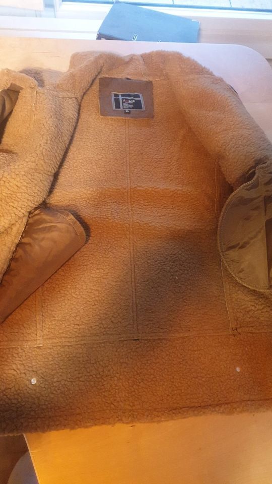 Jacke Herbstjacke Braun mit Futter Größe XL NEU in Hamburg