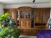 Wohnzimmerschrank Eiche rustikal massiv Kr. Altötting - Haiming Vorschau