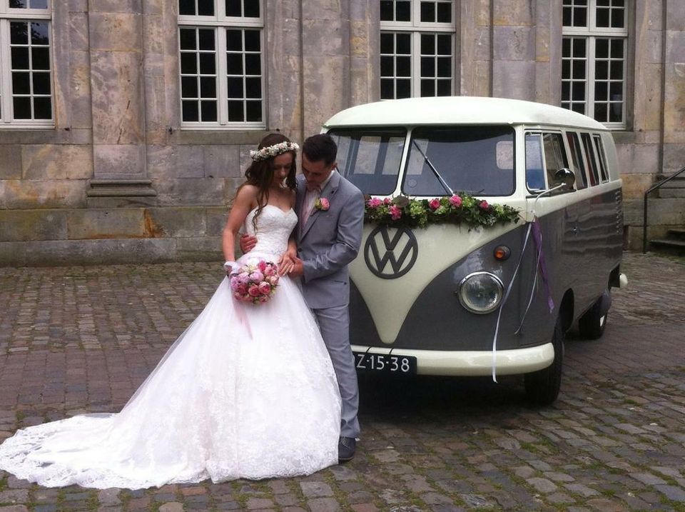 Oldtimer VW Bus Mieten VW T1 Grau Weiss bulli T2 Hochzeitsauto in Duisburg