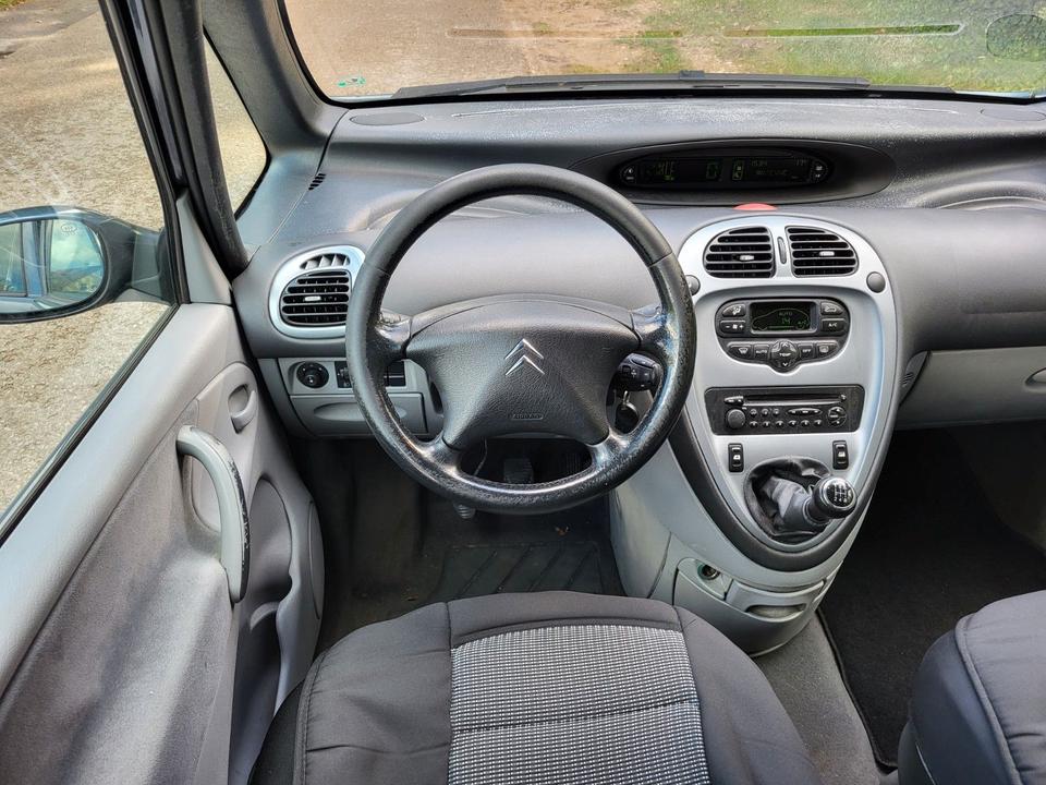 Citroën Xsara Picasso HDi 90 Confort Klimatronik/TÜV NEU in Postbauer-Heng