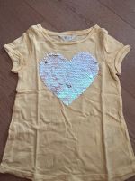 T-Shirt mit Wendepailetten H&M 110/116 Nordrhein-Westfalen - Lohmar Vorschau