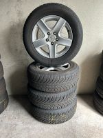 Nissan Felgen auf Mastergrip reifen 215/65/16H Nordrhein-Westfalen - Unna Vorschau