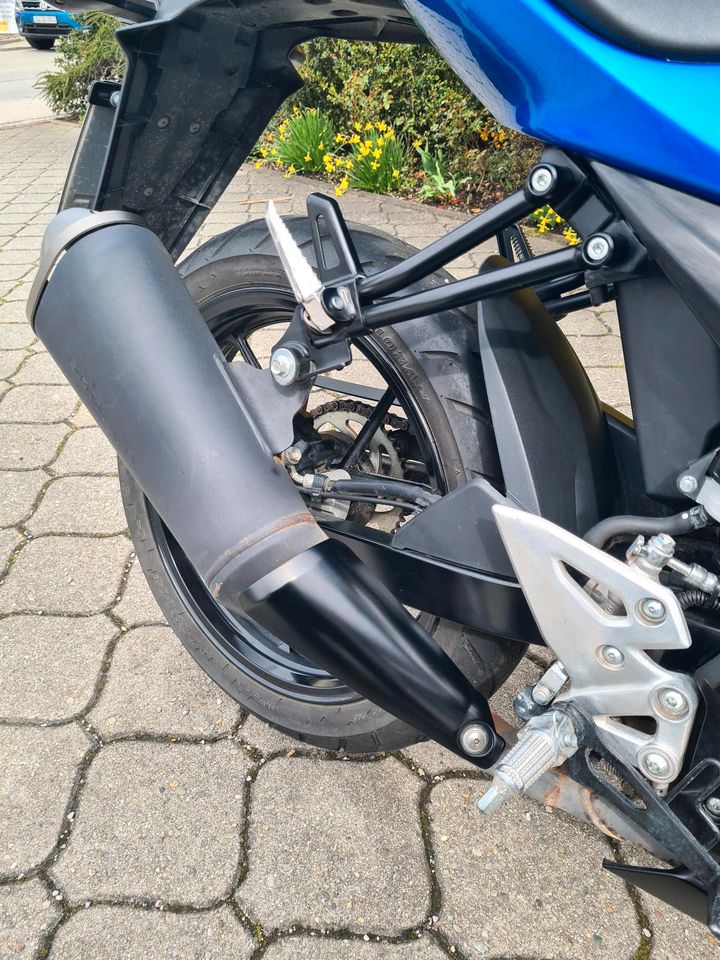 Top Suzuki GSX-S 125 in Buch am Buchrain