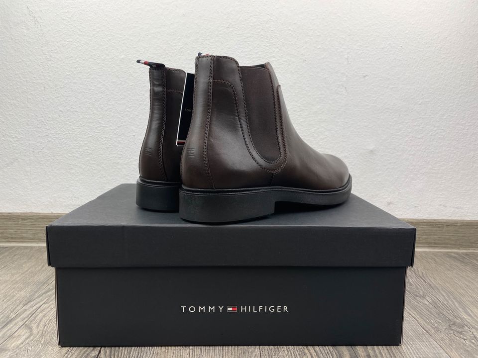 Tommy Hilfiger Herren Boots 42 Lederschuhe Stiefel Schuhe Braun in Pforzheim