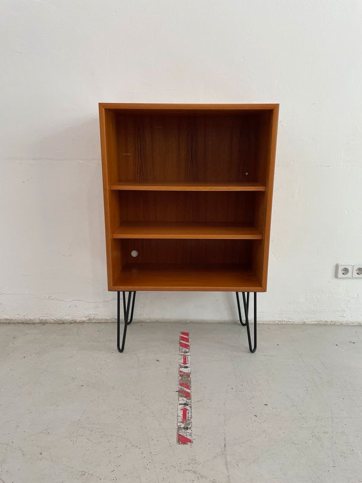 ✔️SALE ✔️ Bücherregal Vintage Teak Regal Danish Design 50er 60er 70er Dänisch mid Century Kommode anrichte Sideboard Highboard Retro Schrank in Berlin