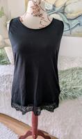 Sheego Longtop mit Spitze schwarz  48 Hessen - Maintal Vorschau