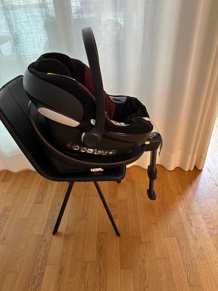 CYBEX GOLD Babyschale ATON M i-SIZE Ferrari in Köln