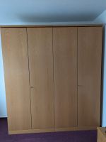 Großer, wunderschöner Kleiderschrank Massivholz (Retro) Baden-Württemberg - Aalen Vorschau