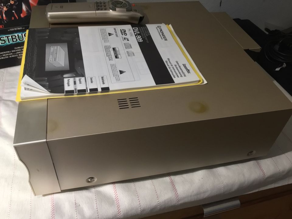 Pioneer DVL 909 Laserdisc Multiplayer in Ahnatal