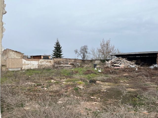 Hier könnte Ihr Traumhaus stehen! Grundstück mit Baugenehmigung für ein Doppelhaus! in Ilberstedt