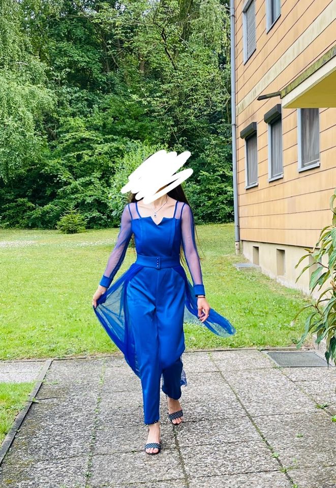 Blaues Jumpsuit mit Schleppe in Diepholz