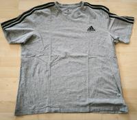 Adidas 3-Streifen T-Shirt, XL, Grau/Schwarz, top Zustand Hessen - Butzbach Vorschau