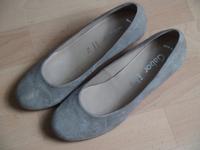 Neu Gabor Gr. 5.5 DE 38,5 Damen Pumps Ballerinas Leder beige Schwerin - Lankow Vorschau