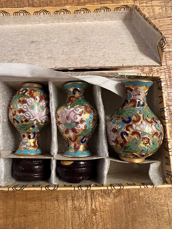 Cloisonné Miniatur Vasen selten!!! Messing Kunst in Wardenburg