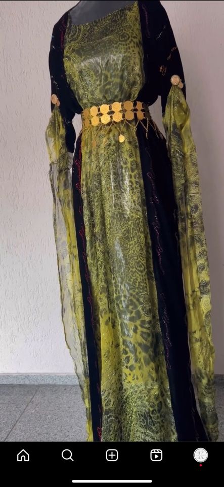 Kurdisches Kleid in Uetze