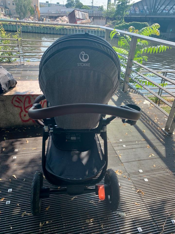 Stokke Trailz wenig benutzt Kinderwagen in Berlin