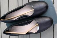 Ecco Ballerinas schwarz, sehr bequemes Fußbett Frankfurt am Main - Nordend Vorschau