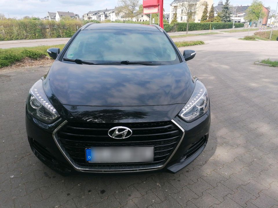 Hyundai I 40 1.6 Gdi euro 6 Tuv 2025 in Chemnitz