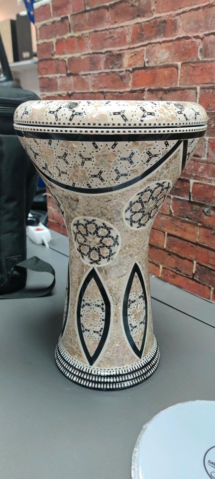 Gawharet El Fan Darbuka Darabuka Doumbek 22cm Fell in Soest