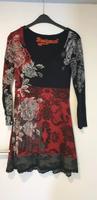 Neuwertiges Desigual Kleid 38 40 XL schwarz rot Nordrhein-Westfalen - Lotte Vorschau
