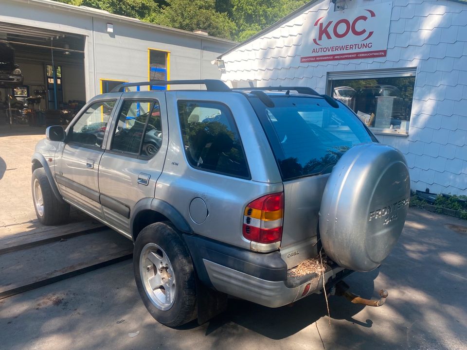 Opel Frontera B 4x4 3,2 V6 Schlachtfahrzeug Teileverkauf in Idar-Oberstein