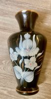 Wunderschöne, schwarze Lucka Vase mit handgemalten Blumendesign Sachsen - Neumark Vorschau