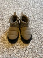 Winterschuhe Gr 24/ Zara Schuhe/ Kinderschuhe/ Stiefelletten Nordrhein-Westfalen - Recklinghausen Vorschau