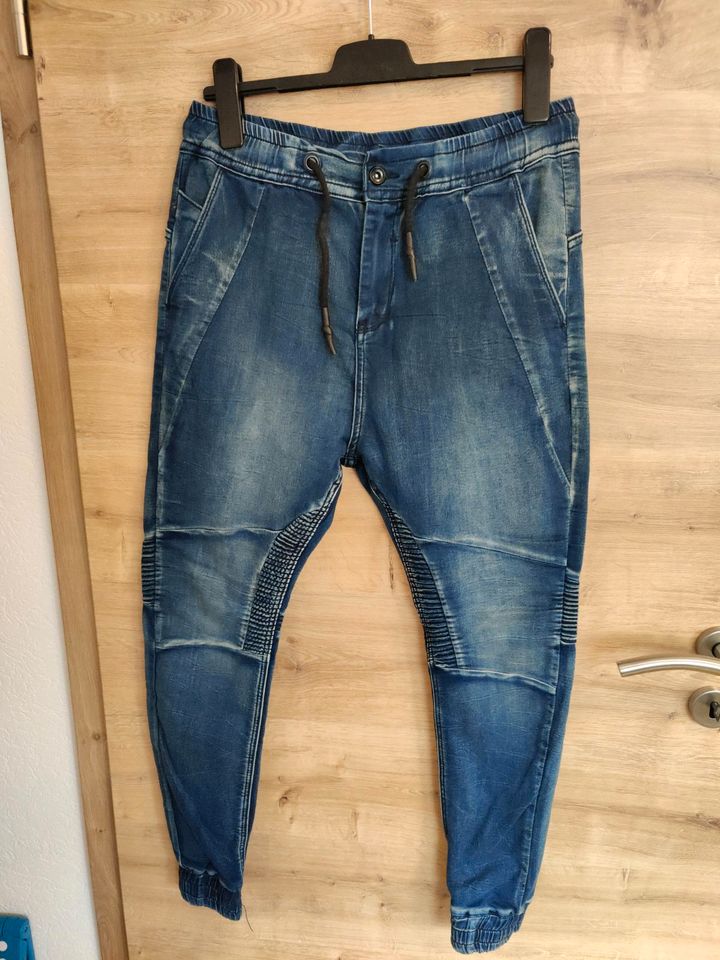 Urban Jeans Gr 30 in Iphofen