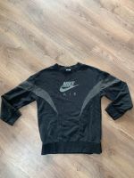 Nike air Mädchen  Kinder Trainings Pullover Gr 134-146 Nordrhein-Westfalen - Löhne Vorschau