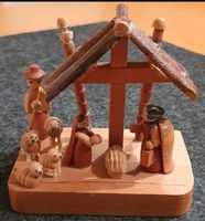 Kleine Krippe aus Holz (11 cm x 10 cm × 7 cm) Nordrhein-Westfalen - Schieder-Schwalenberg Vorschau